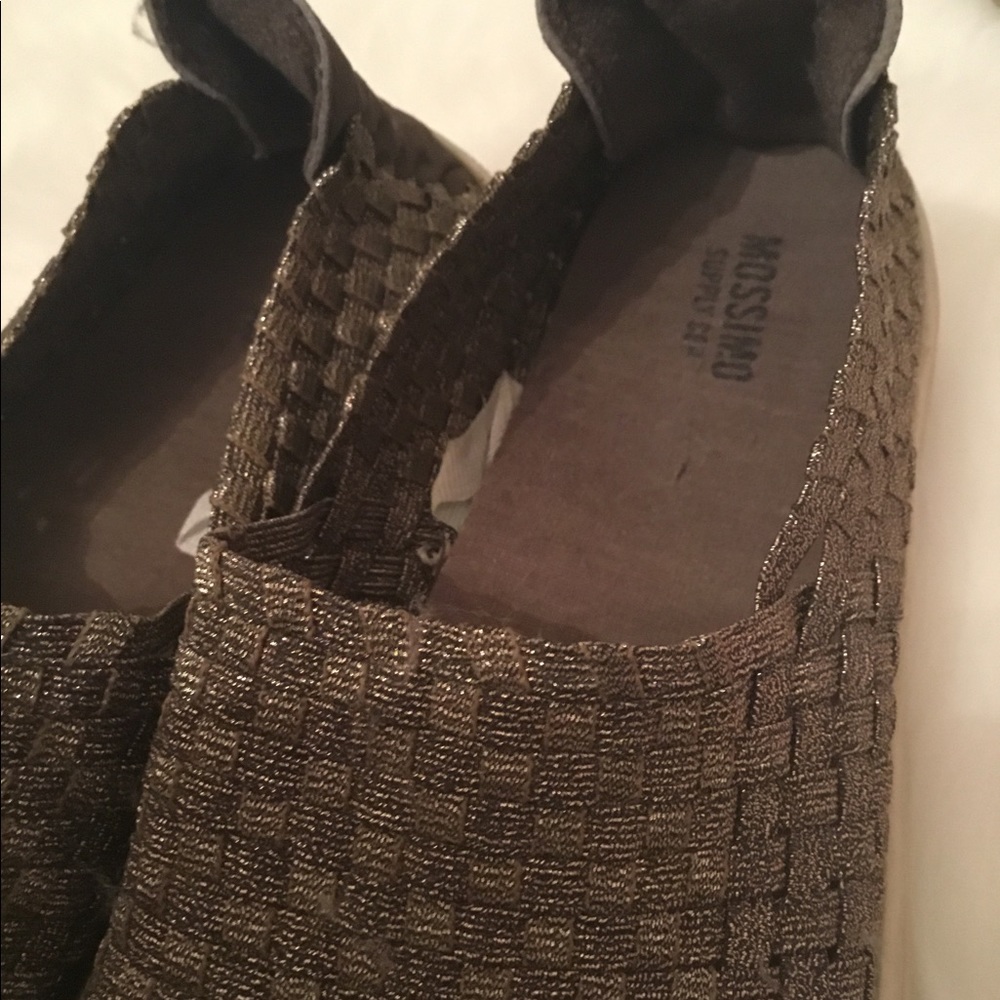 Mossimo sneakers 👟 - Picture 4 of 6
